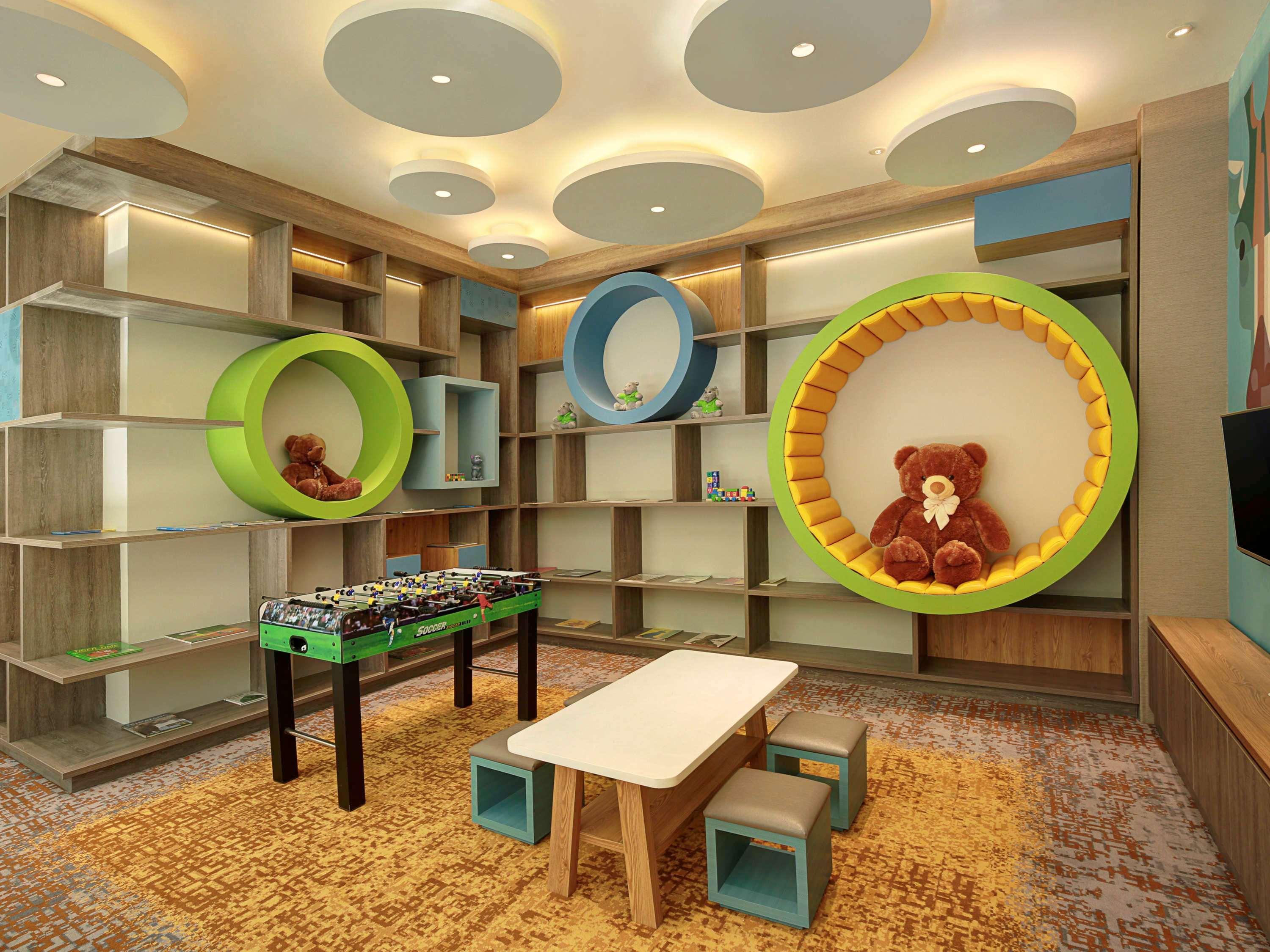 Novotel Mangga Dua Square Hotel 4*