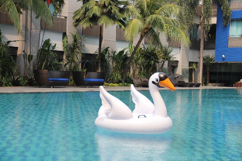Novotel Mangga Dua Square 4* Jakarta