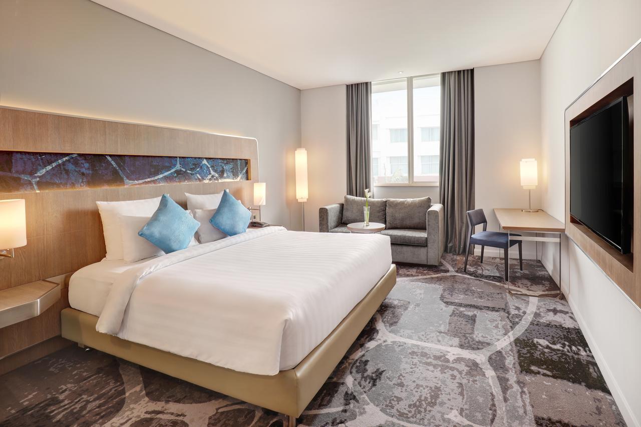 Novotel Mangga Dua Square 4*
